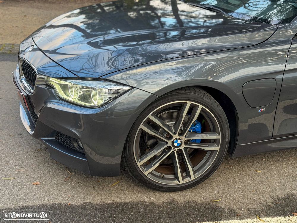 BMW 330 e iPerformance Pack M Shadow - 3