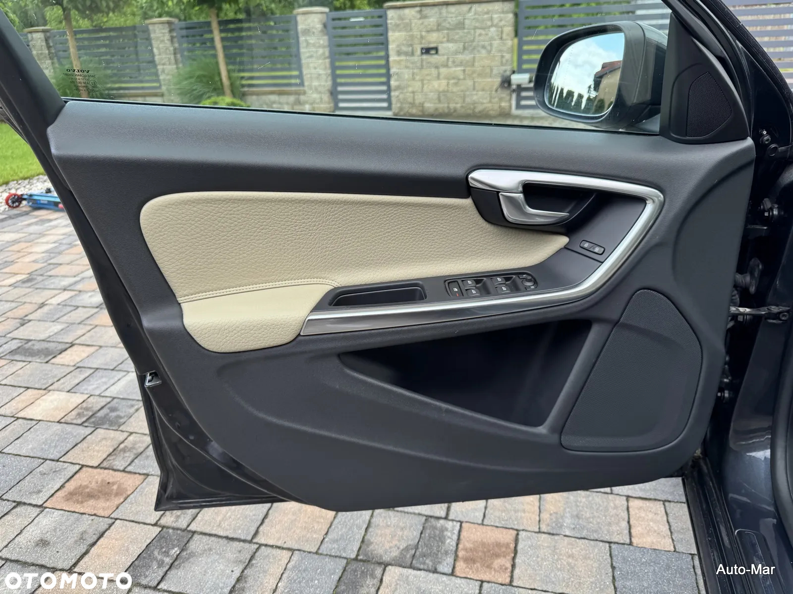 Volvo S60 2.0T Momentum - 11