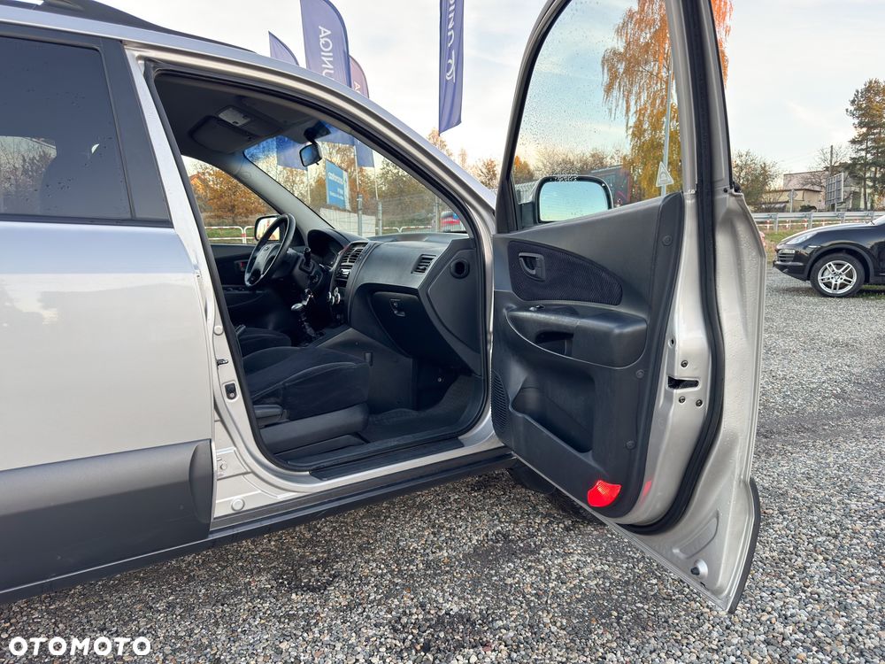 Hyundai Tucson 2.0 CRDi Premium - 32