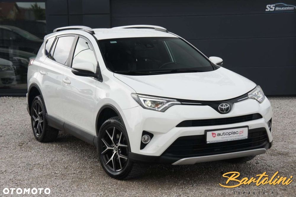 Toyota RAV4 - 1