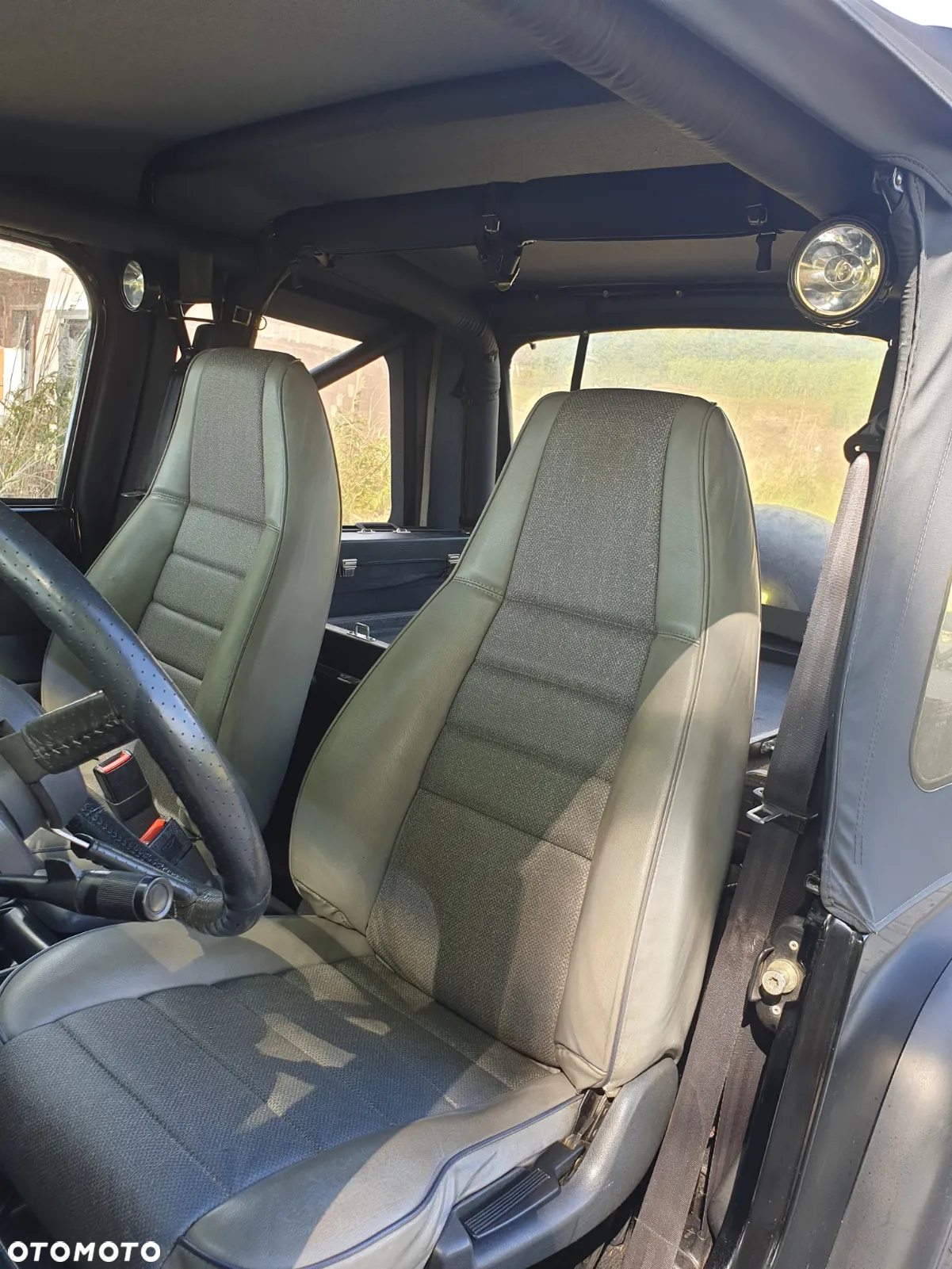 Jeep Wrangler 2.5 Sport - 21