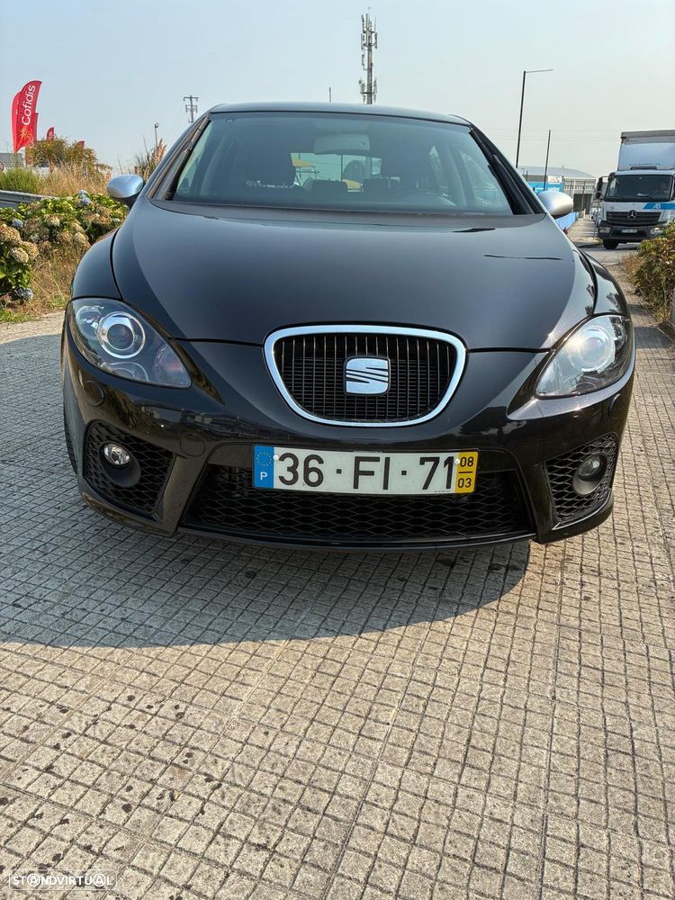SEAT Leon 2.0 TDI FR - 1