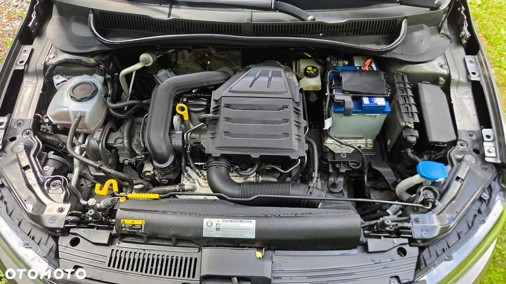 Volkswagen Polo 1.0 TSI Highline DSG - 9
