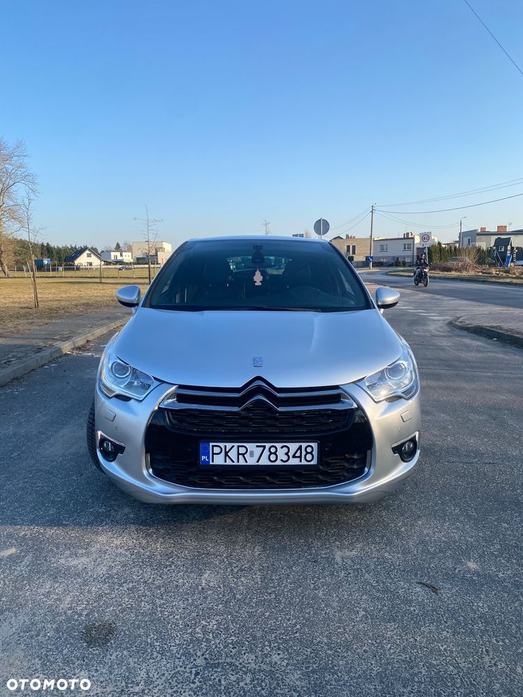 Citroën DS4 HDi 110 Chic - 9
