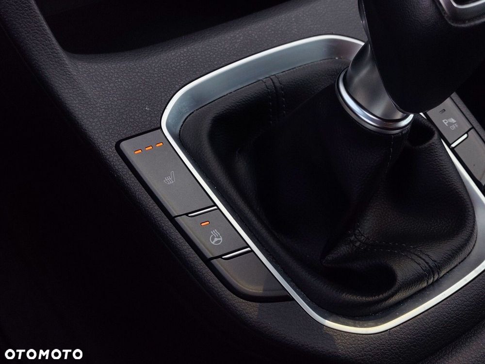 Hyundai i30 1.0 T-GDI Smart - 24