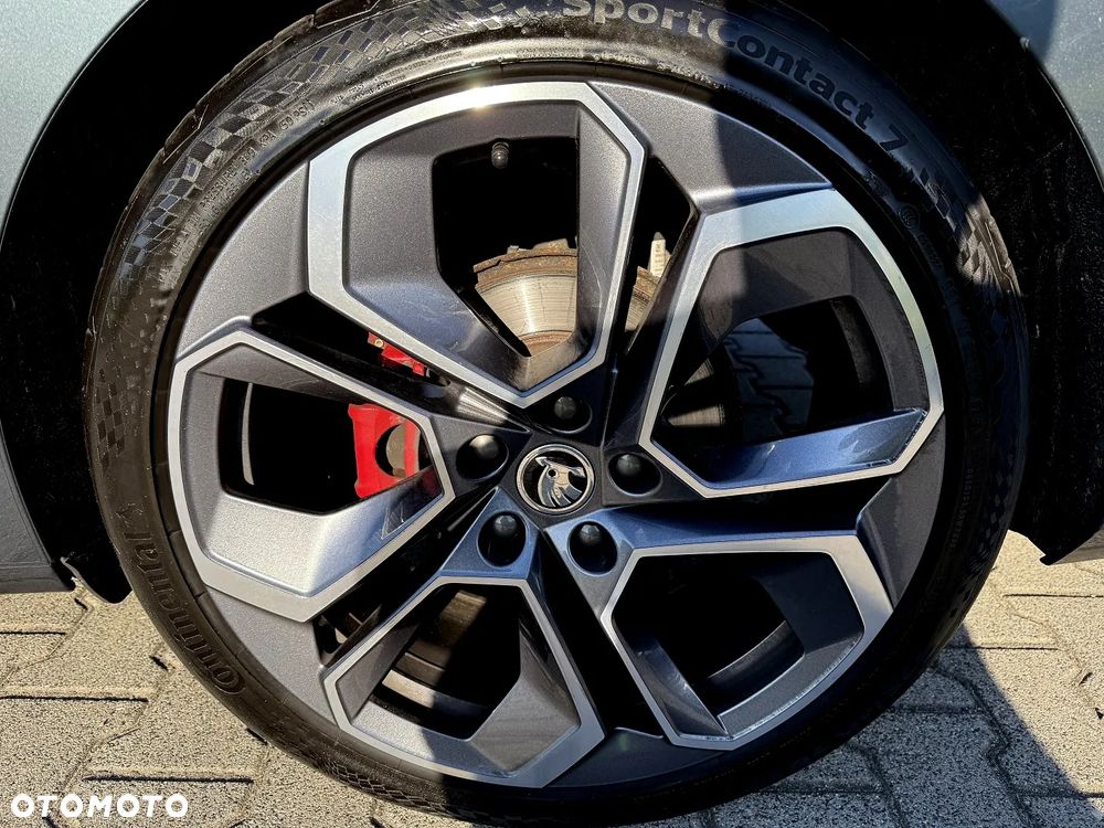 Skoda Octavia 2.0 TDI DSG RS Plus - 13