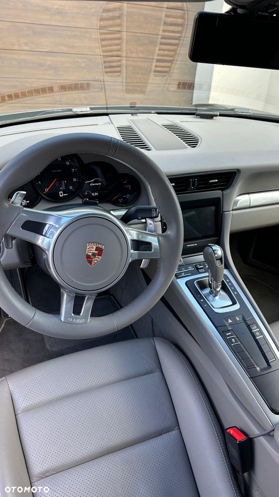 Porsche 911 Carrera PDK - 15