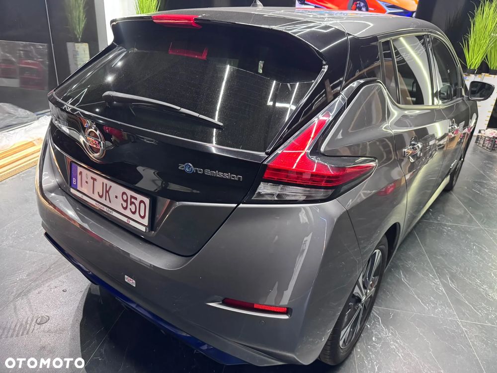 Nissan Leaf 40 kWh Tekna - 33