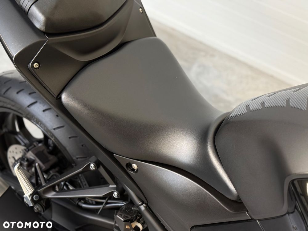 Yamaha MT - 17