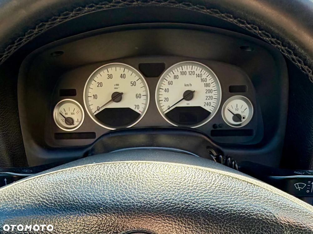 Opel Astra 1.8 Bertone - 12