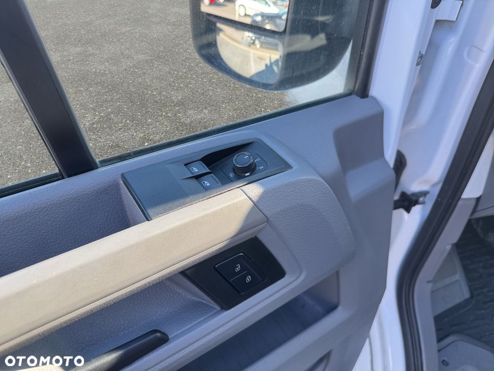 Volkswagen Crafter - 15