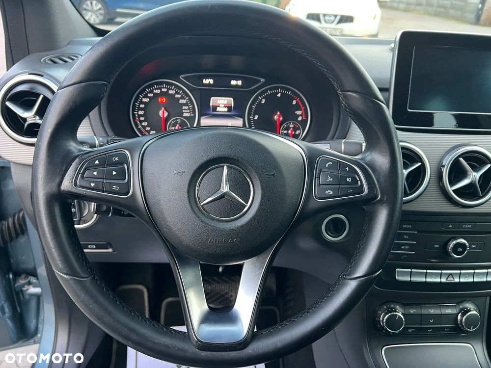 Mercedes-Benz Klasa B 180 d 7G-DCT Edition - 16