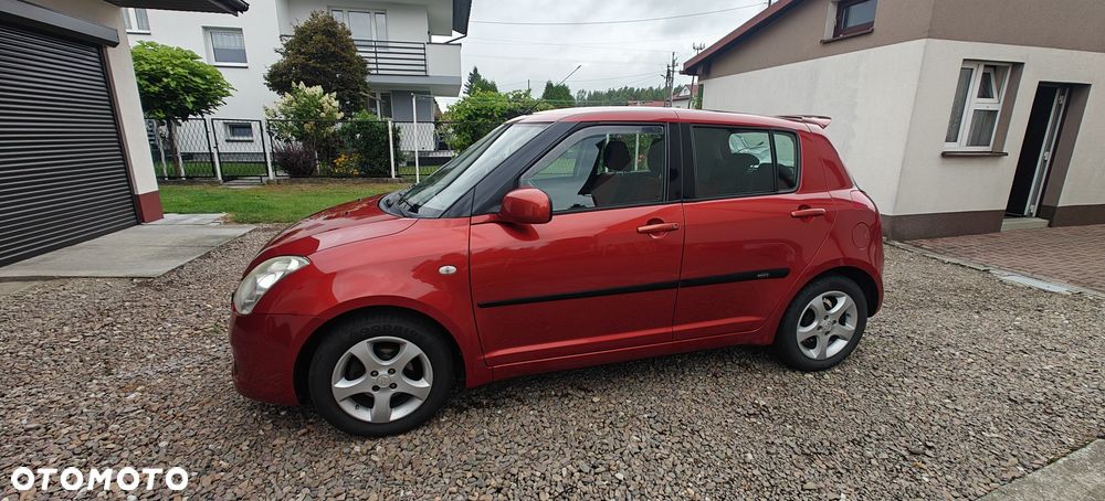 Suzuki Swift - 3