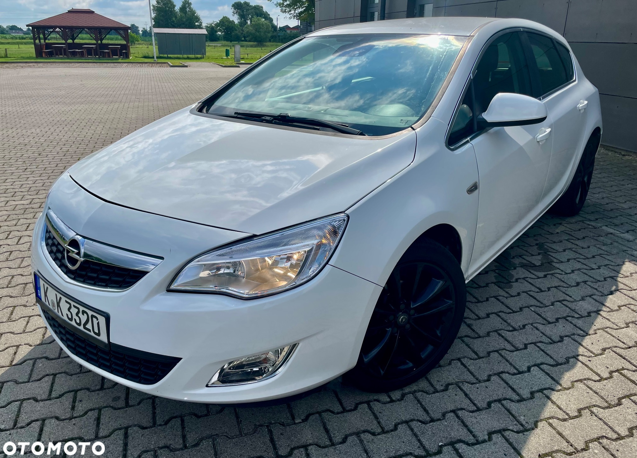 Opel Astra IV 1.4 T Cosmo - 5