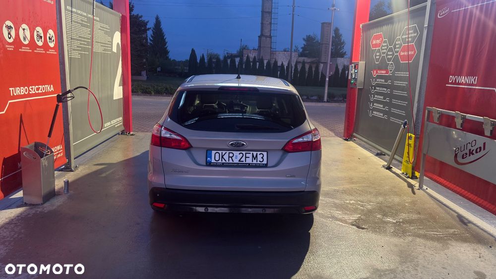 Ford Focus - 17
