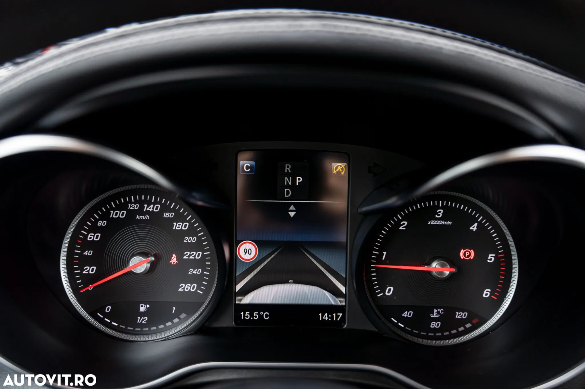 Mercedes-Benz GLC 250 d 4Matic 9G-TRONIC - 26