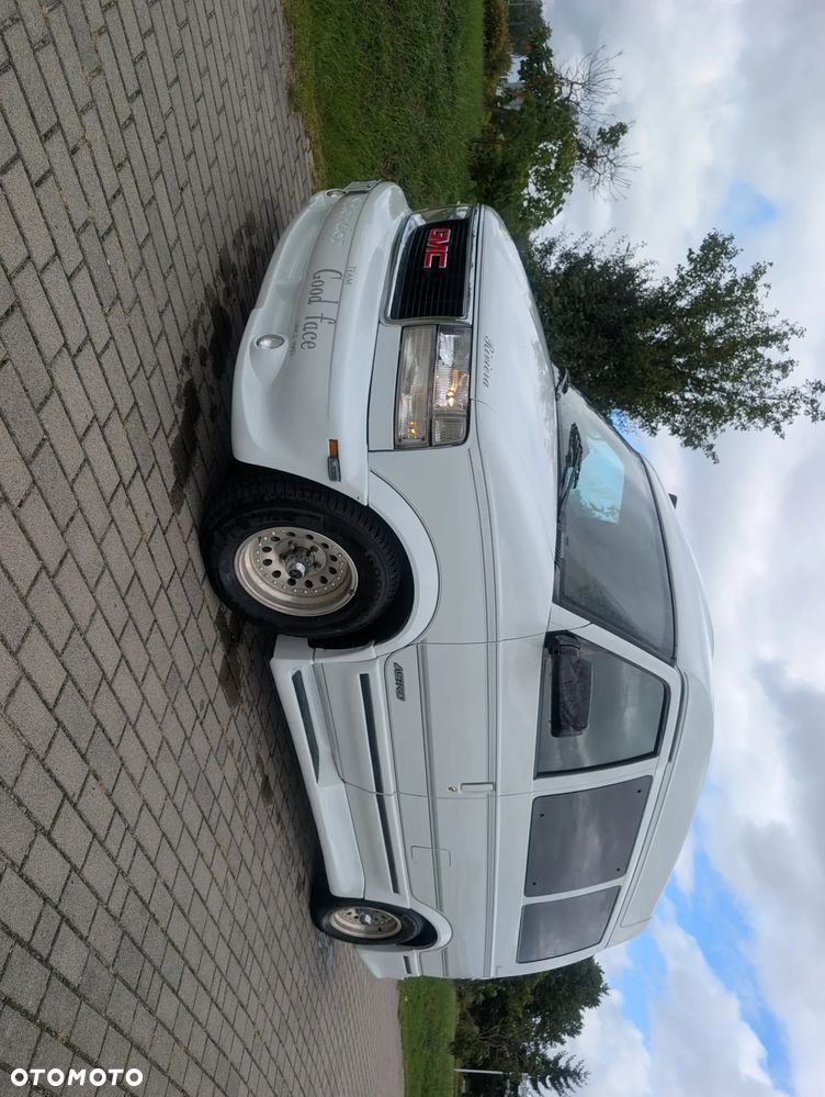 Chevrolet Astro - 5