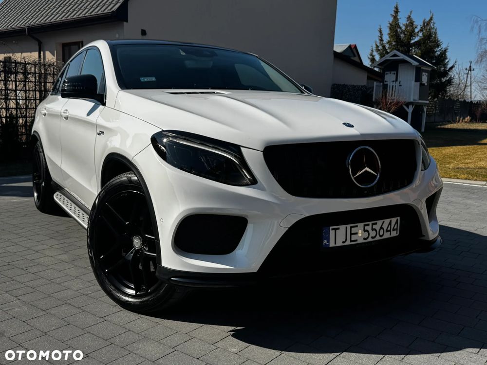 Mercedes-Benz GLE - 1
