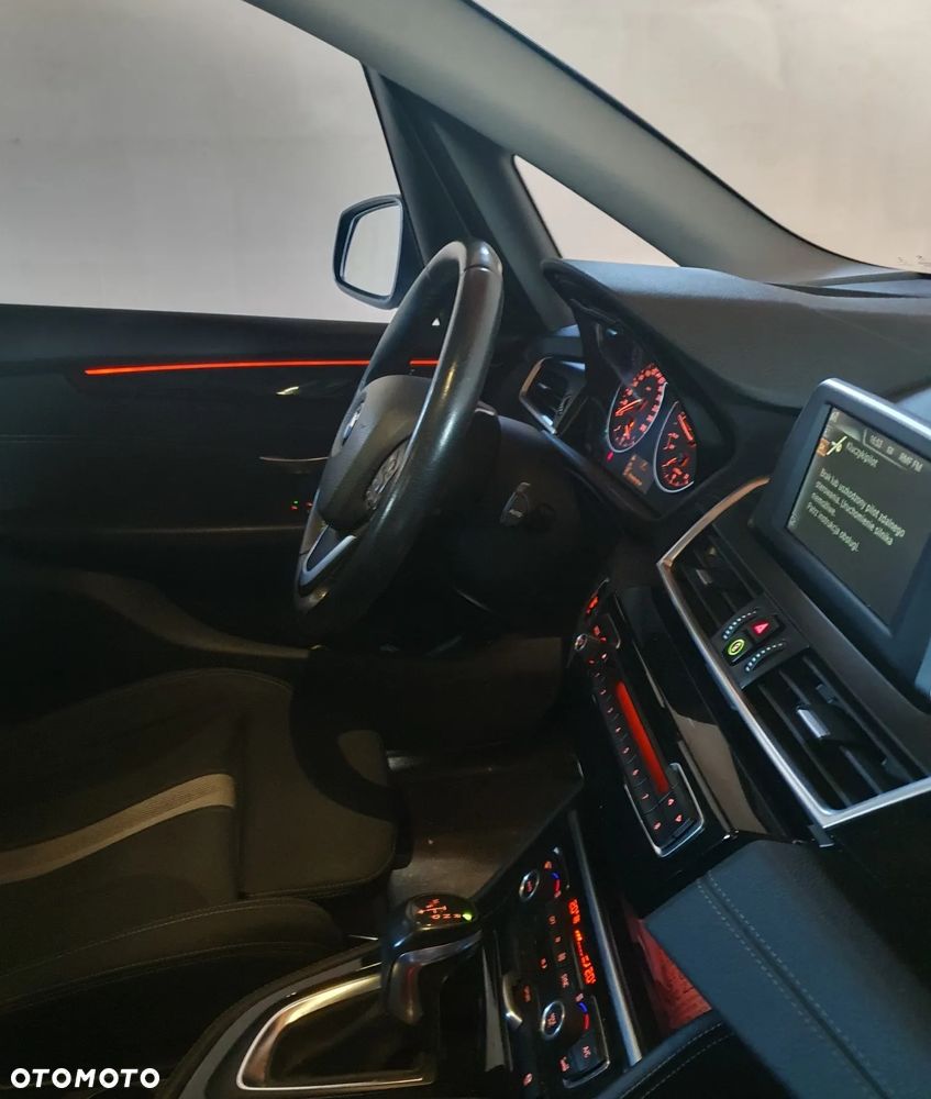 BMW Seria 2 218i Sport Line - 4