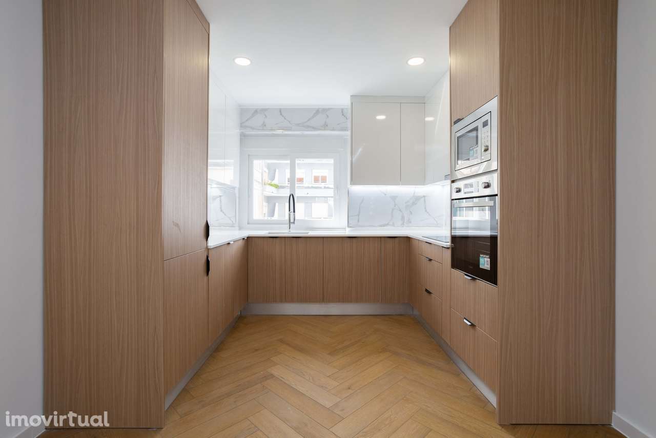 Magnífico T3  Remodelado Junto de Vila Chã: O Seu Refúgio Tranquilo co - Grande imagem: 5/34