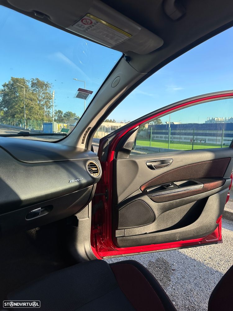 Fiat Bravo 1.4 16V Active — fotografia 17