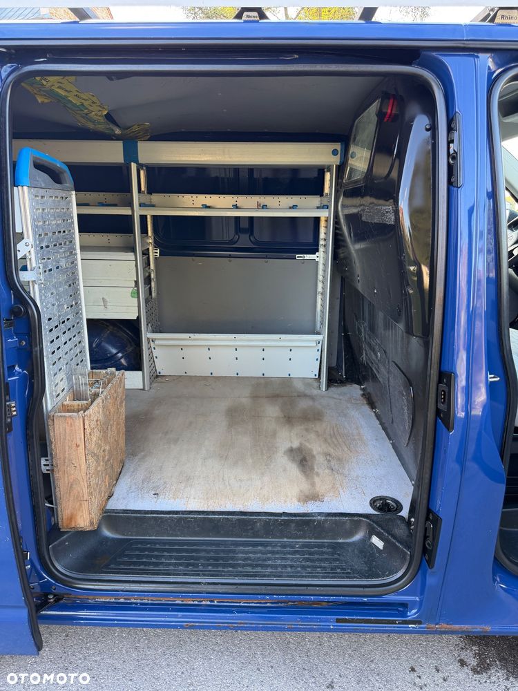 Volkswagen Transporter - 36