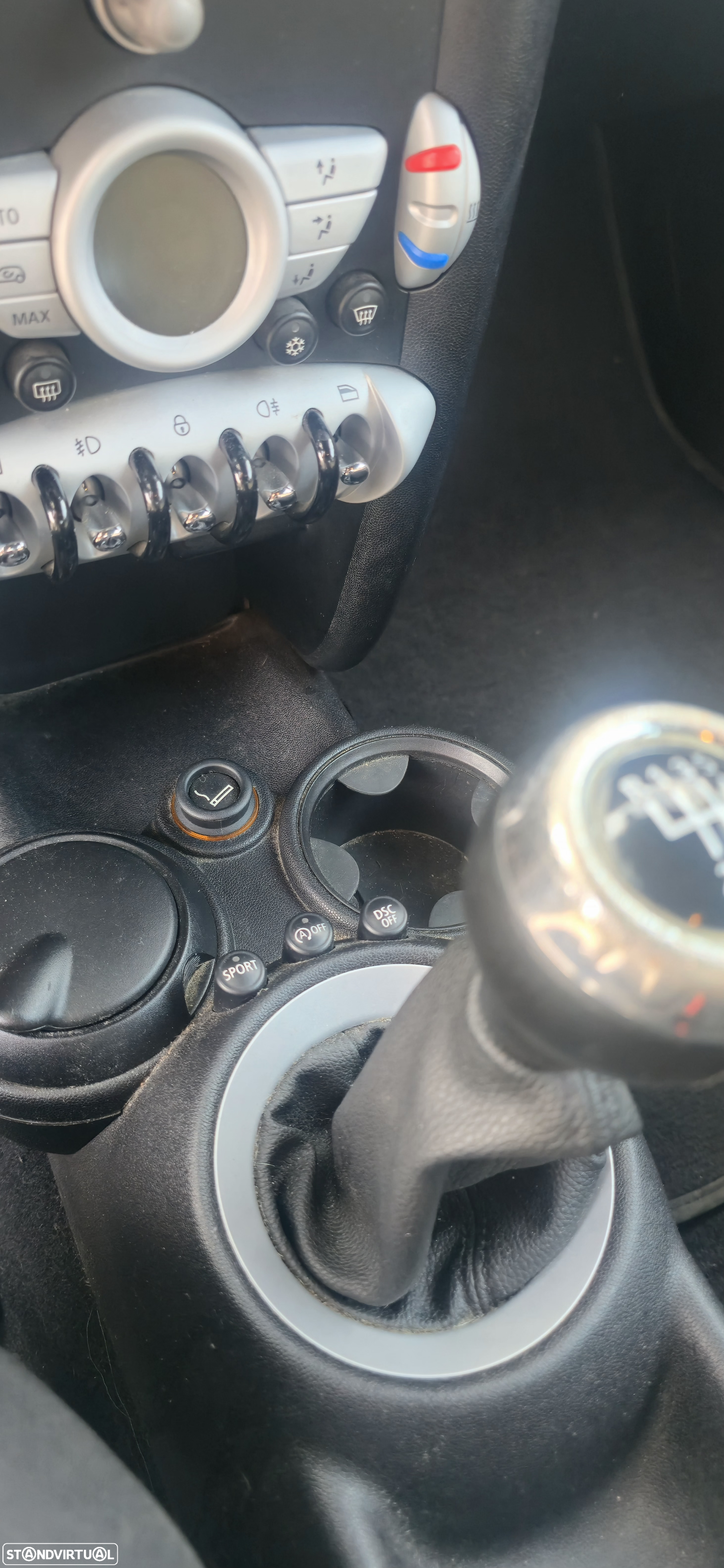 MINI 3 Portas Cooper D - 12