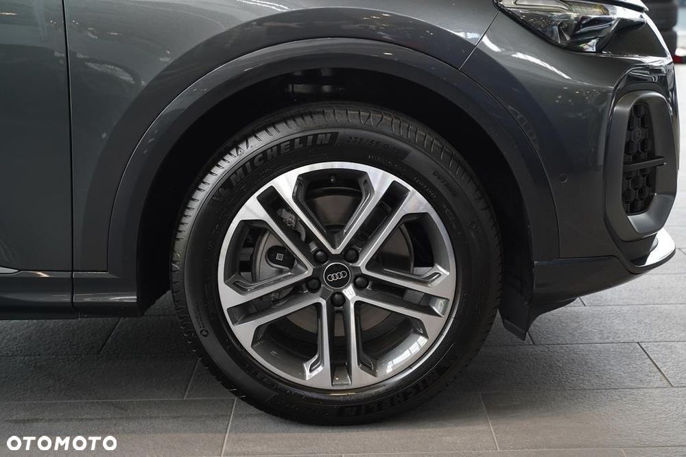 Audi Q5 Sportback - 11