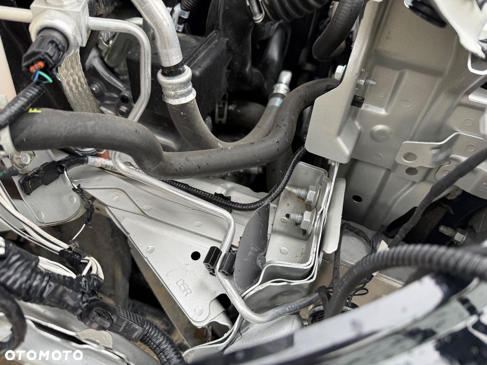 Toyota Corolla 1.8 Hybrid Comfort - 24