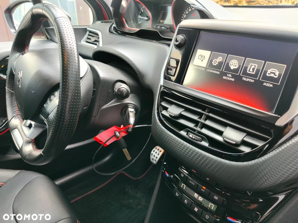 Peugeot 2008 PureTech 110 Stop&Start GT-Line Edition - 31