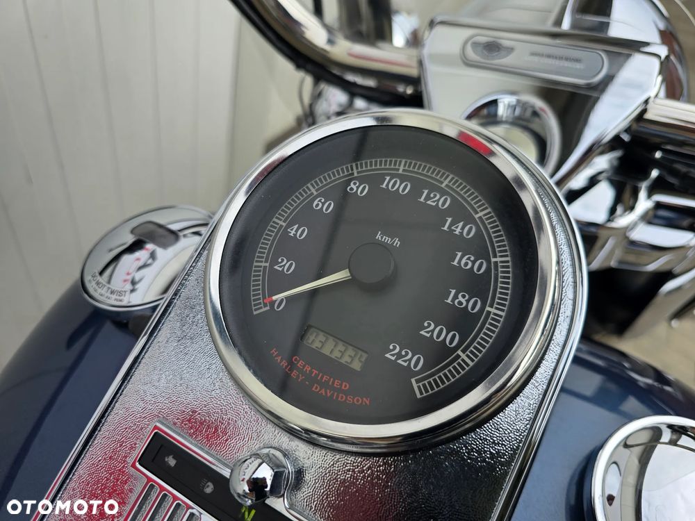 Harley-Davidson Touring Road King - 6