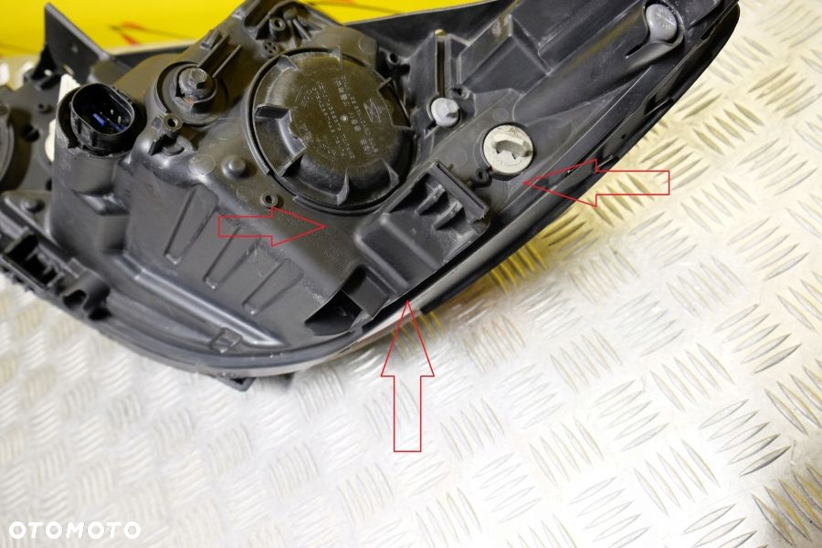 KIA RIO 2018-2020 REFLEKTOR LAMPA PRZÓD PRAWA USA - 14