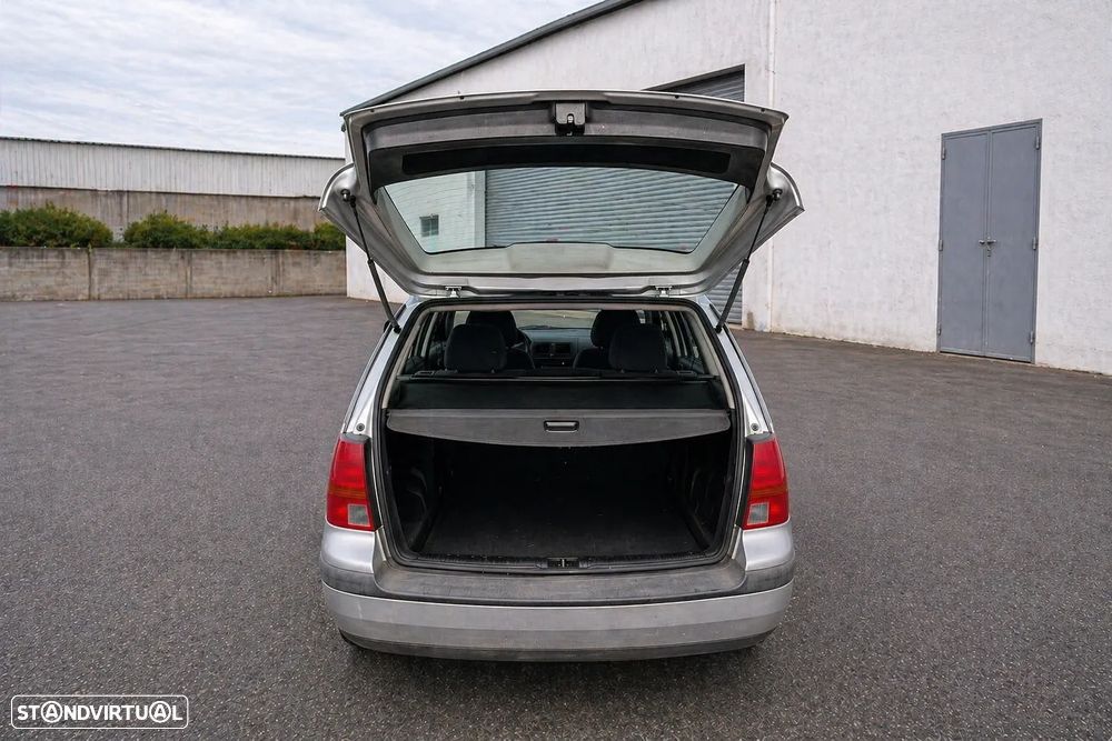 VW Golf Variant 1.4 Confortline - 11