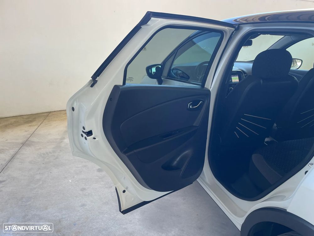 Renault Captur 1.3 TCe Exclusive EDC - 14