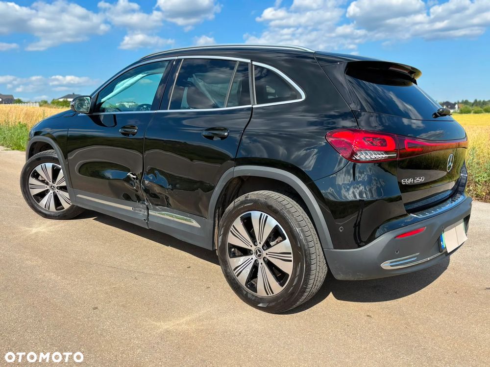 Mercedes-Benz EQA 250 66.5kWh Progressive - 17
