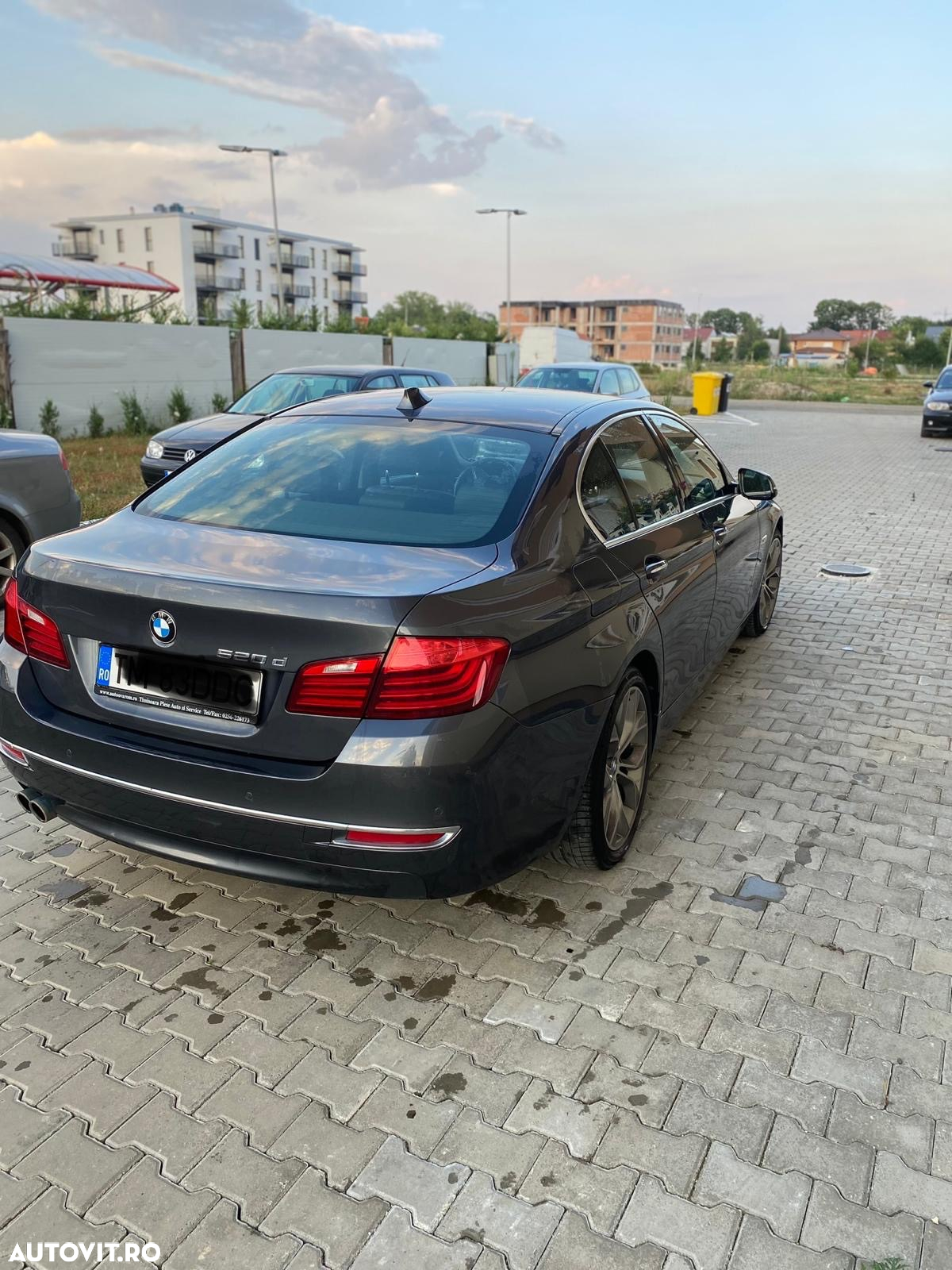 BMW Seria 5 520d AT - 5