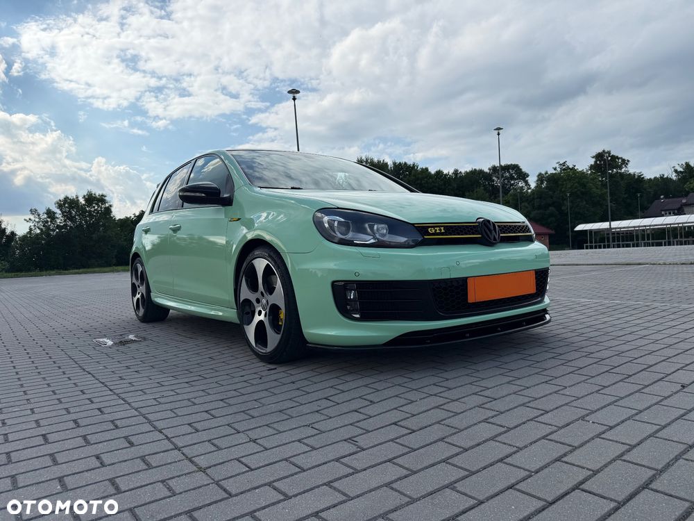 Volkswagen Golf 2.0 GTI - 26