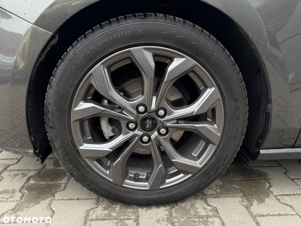 Ford Focus 1.0 EcoBoost mHEV ST-Line X - 31