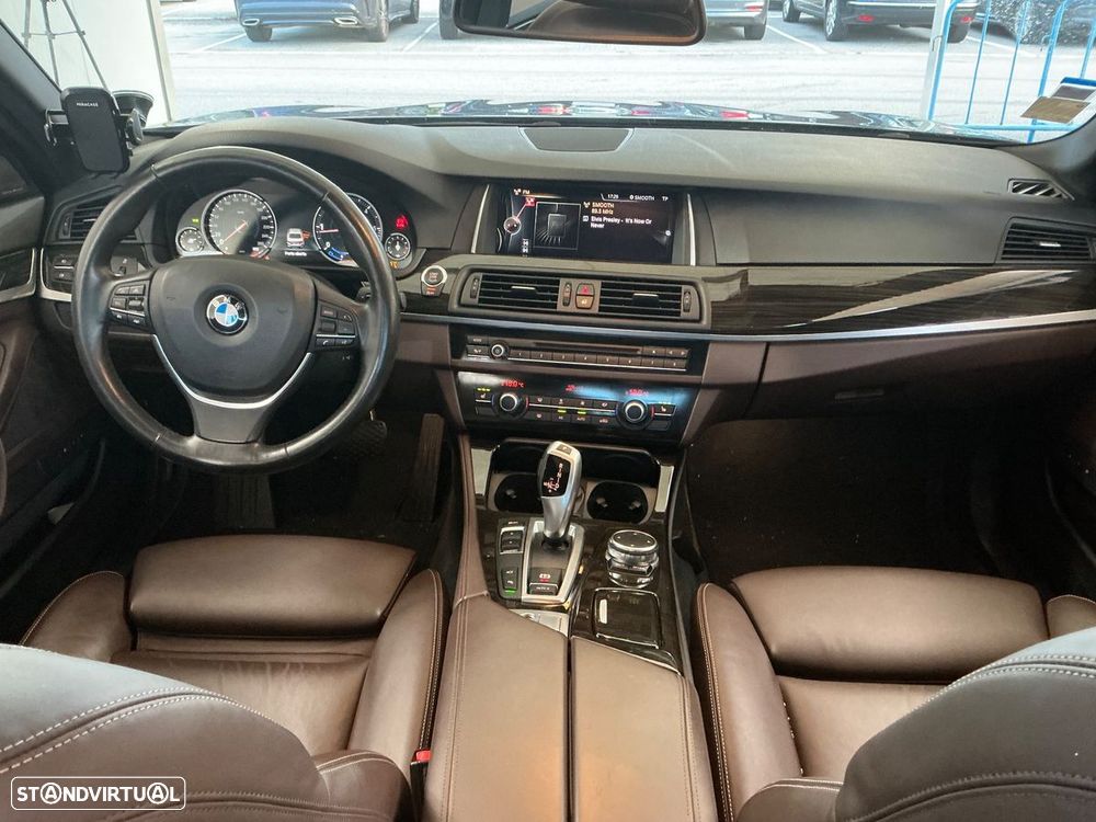 BMW 520 d Line Luxury Auto - 11