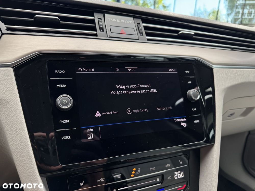 Volkswagen Passat 2.0 TSI Elegance DSG - 33