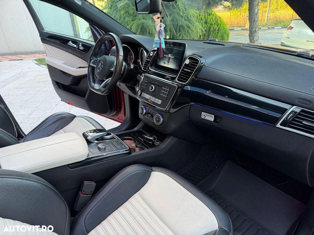 Mercedes-Benz GLE Coupe 350 d 4Matic 9G-TRONIC AMG Line - 37