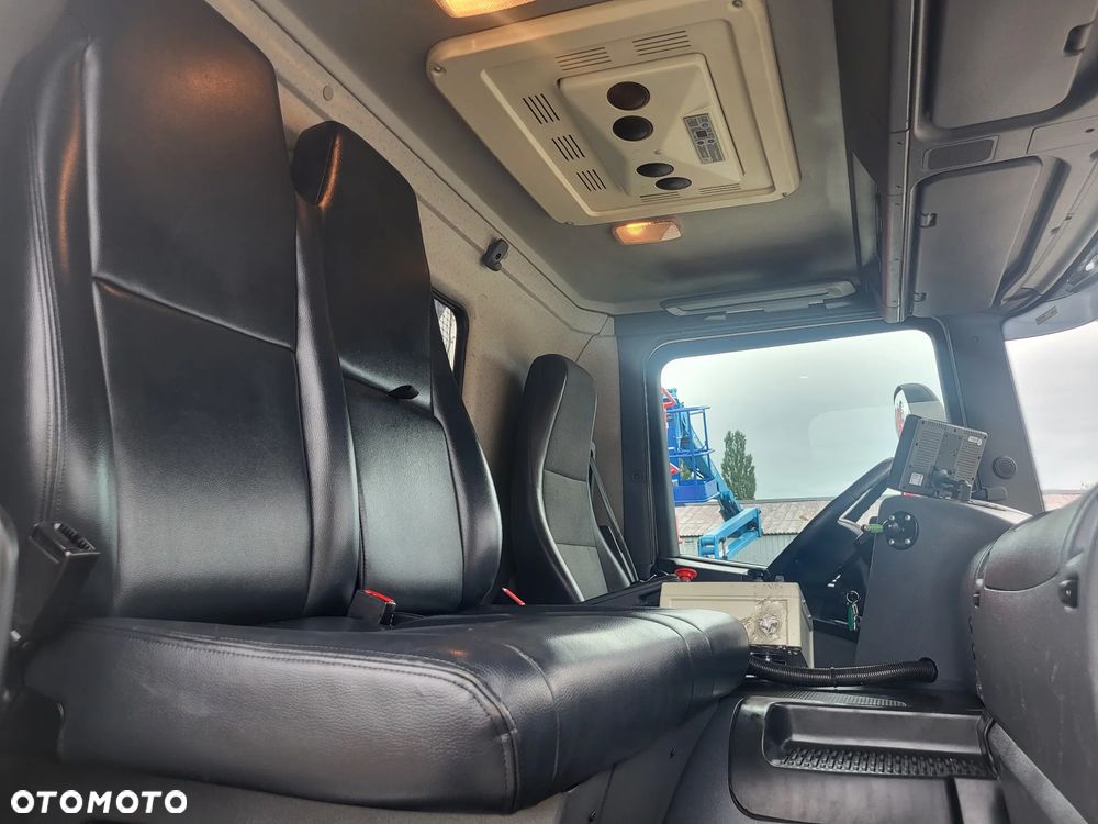 Scania P280 - 12