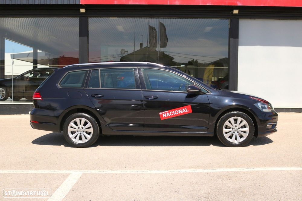 VW Golf Variant 1.6 TDi Confortline - 10