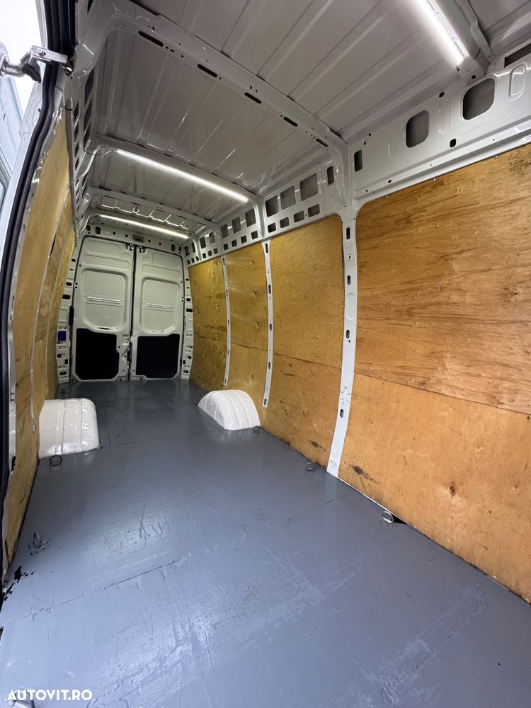 Iveco Daily axa dubla ( se conduce cu B ) - 15