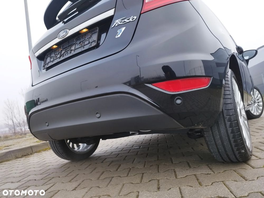 Ford Fiesta - 9