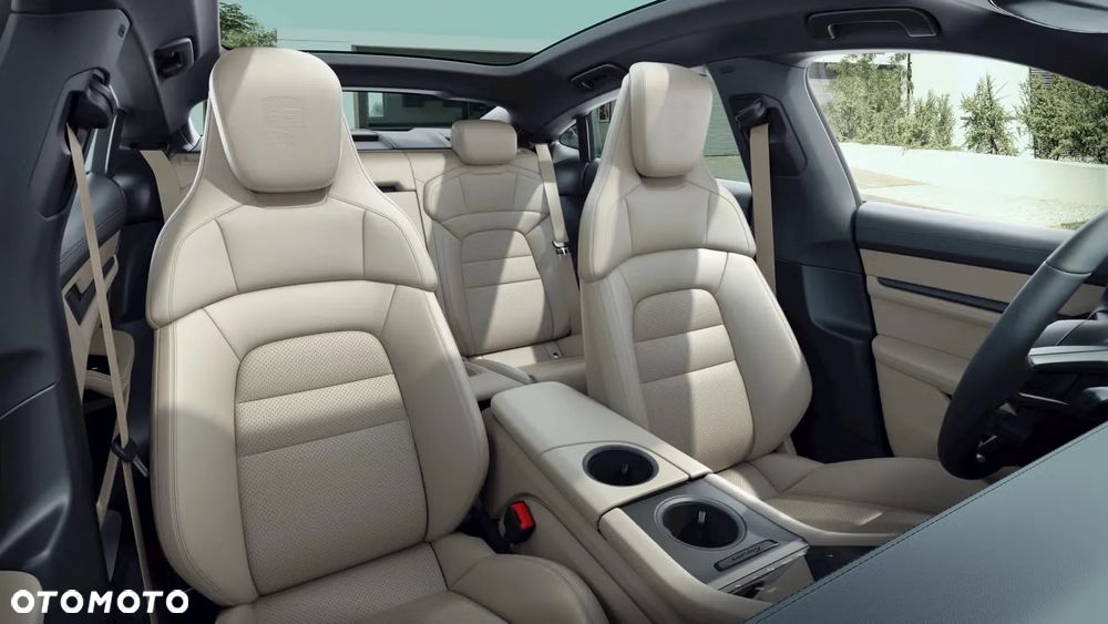 Porsche Taycan 4S Performance Plus - 6