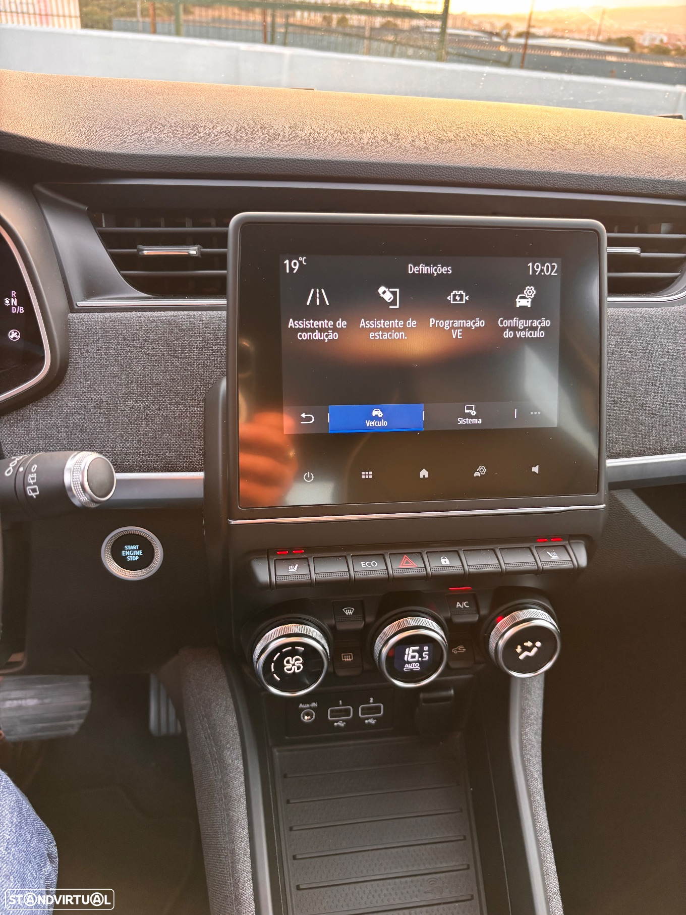Renault Zoe (c/ Bateria) EV50 135hp Techno - 30