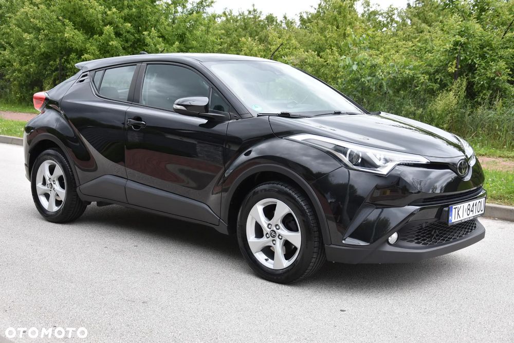 Toyota C-HR 1.2 Turbo Team Deutschland - 1