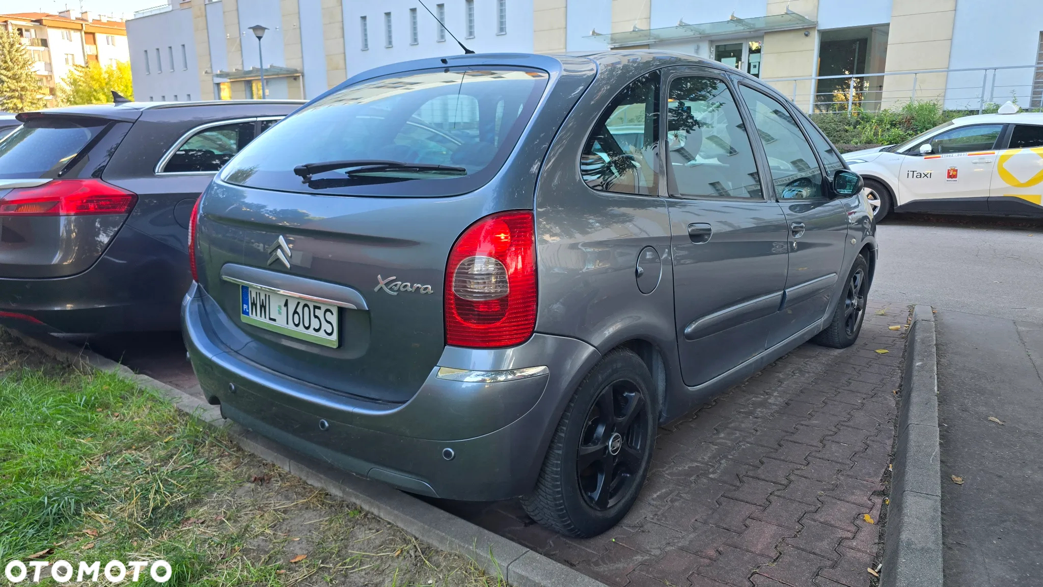 Citroën Xsara Picasso 1.6i 16V SX - 2