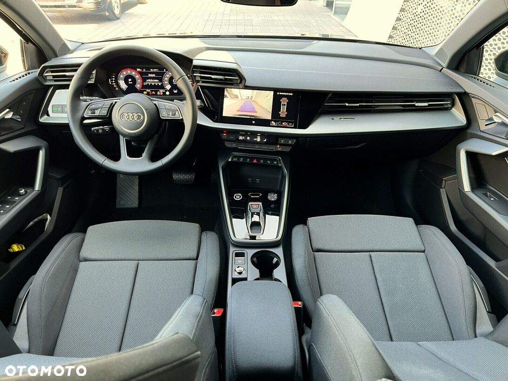 Audi A3 Sportback - 15